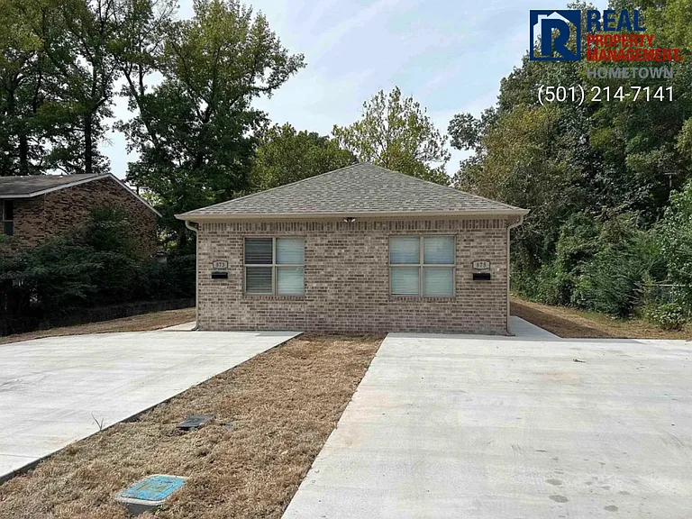 873 Jane Dr — Photo 1