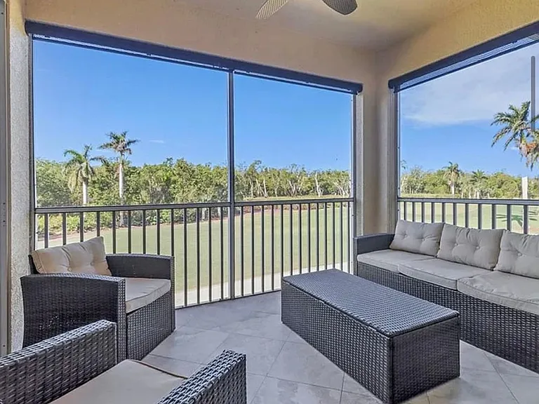 4650 Yacht Harbor Dr #125 — Photo 12