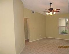 3rd image of 13924 Henson Cir