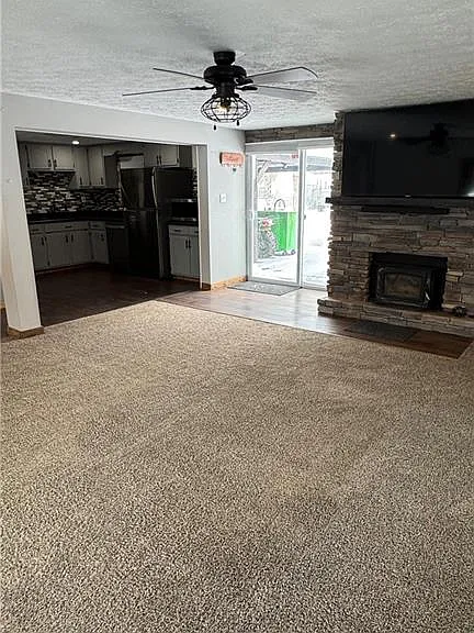 12755 Vincent Dr — Photo 11
