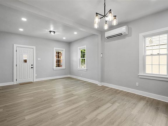 4th image of 408 34th St