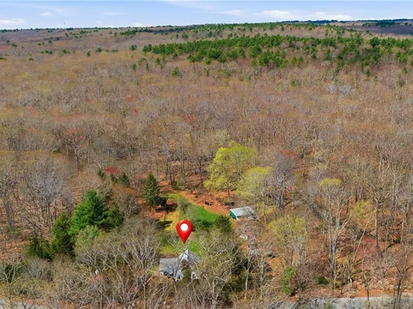 441 Franklin Rd, Coventry, RI 02816