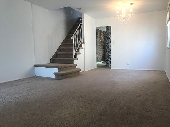 4th image of 502 Leverett Ave