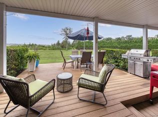 61 W Tiana Road #6, Hampton Bays, NY 11946