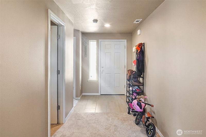 5th image of 1125 W Sequoia Road