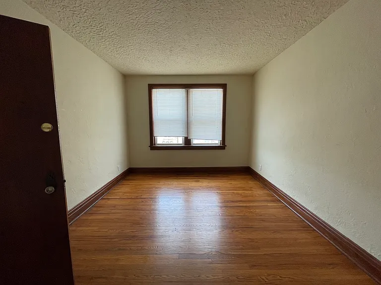 1220 Bellevue Ave — Photo 7