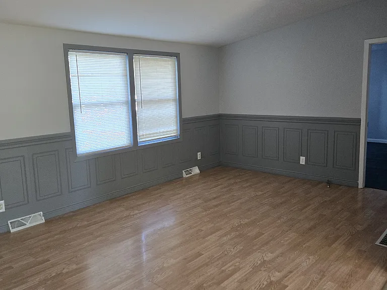 5015 Highland Dr — Photo 8
