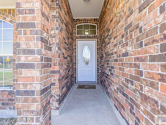 5th image of 2465 Lexington Pl