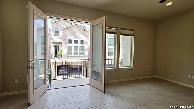 3831 Harry Wurzbach Rd #21 — Photo 18