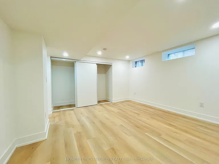 308 Maplehurst Ave #BASEMENT — Photo 8
