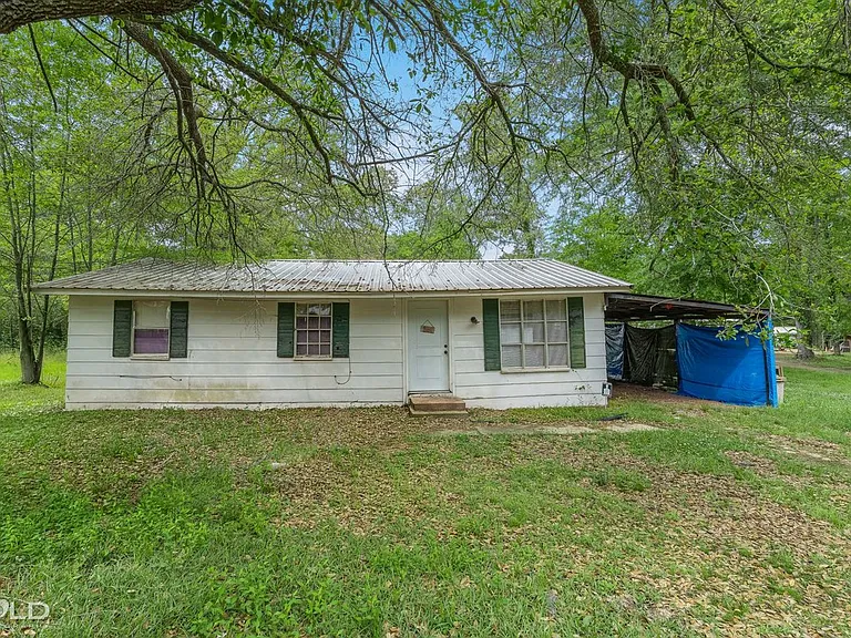 182 Belaire Dr — Photo 3
