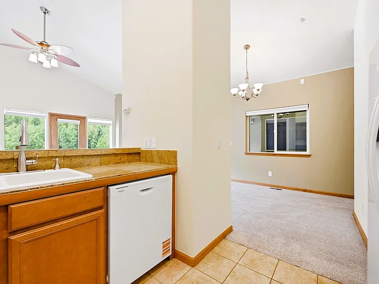 9168 Black Mountain Dr #7 — Photo 11