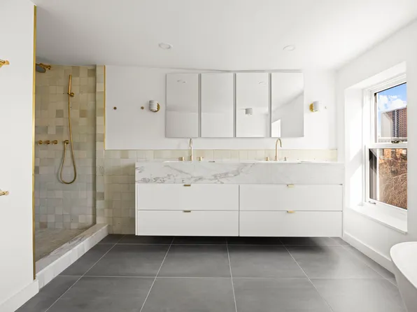 91 Saint James Place image 14 of 16