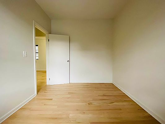 5th image of 21-37 33rd St APT 2