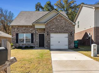 620 Kincaid Cove Ln, Odenville, AL 35120