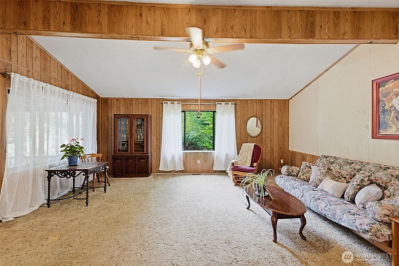 4th image of 35505 37th Avenue S