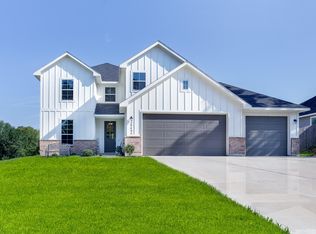 38484 Park View Dr, Hempstead, TX 77445