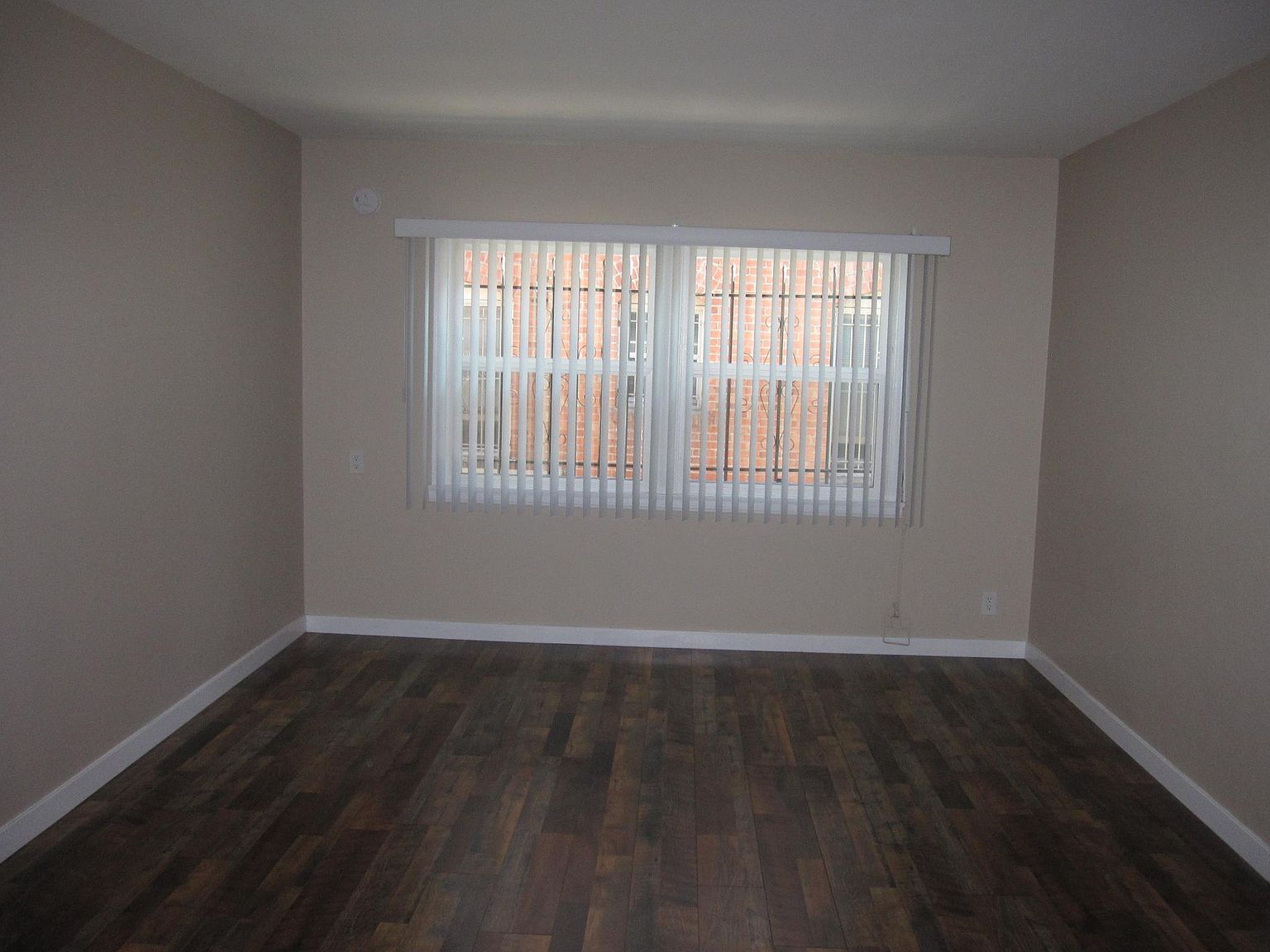 637 S Dunsmuir Ave, Los Angeles, CA 90036 Zillow