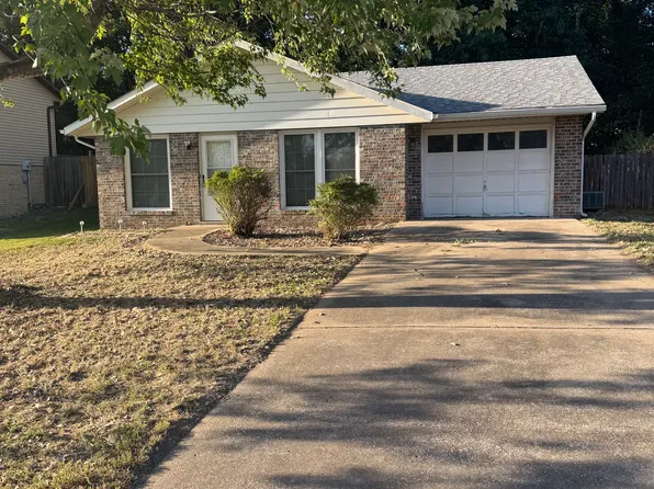 5406 Bagnall Dr, Jefferson City, MO 65109