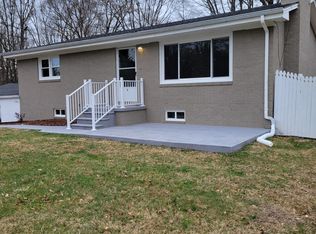 196 Poplar Hill Dr #B, Johnson City, TN 37604