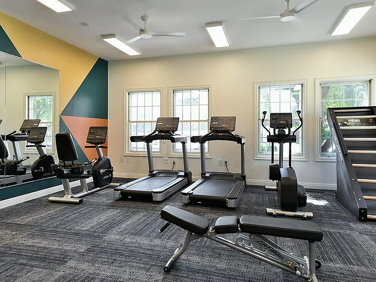 The Donovan Apartment Homes — Photo 10