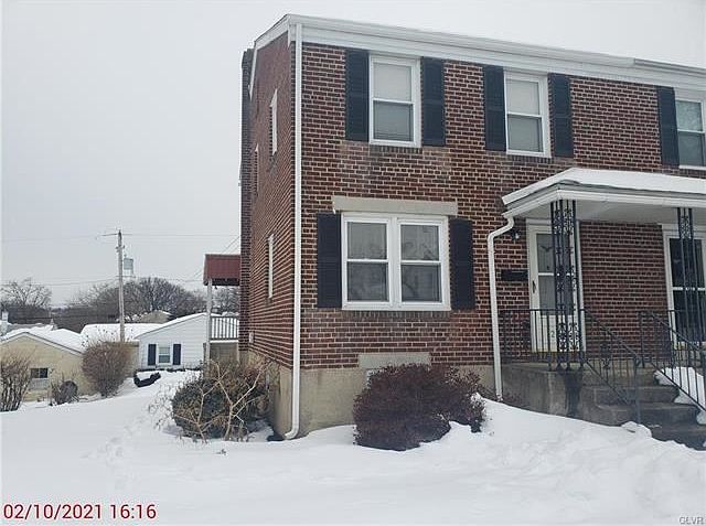 2nd image of 224 6th St