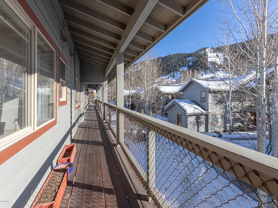 ster Laplant Homestead Condominiums 1177 Meadowlark Ln Jackson, WY