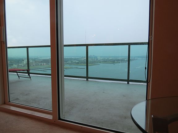 2nd image of 1431 Riverplace Blvd #2208