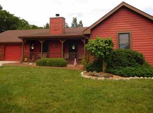 2900 W Rauch Rd, Temperance, MI 48182