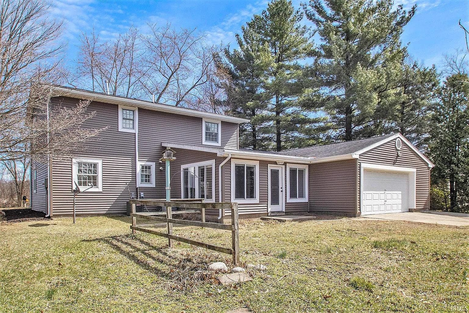 62583 Orange Rd, South Bend, IN 46614 | Zillow