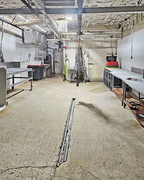 2nd image of 1710 Pacific St