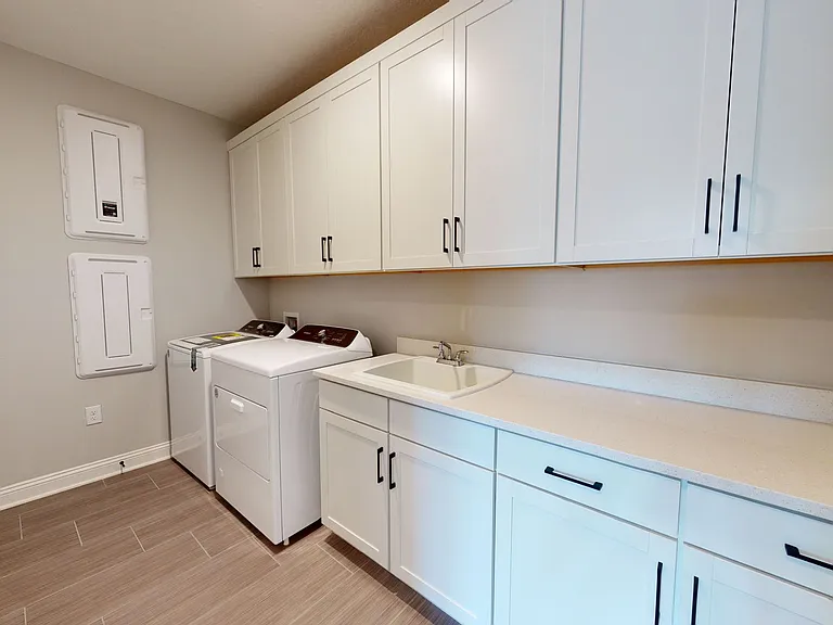 90 Oak Knoll Ct — Photo 27