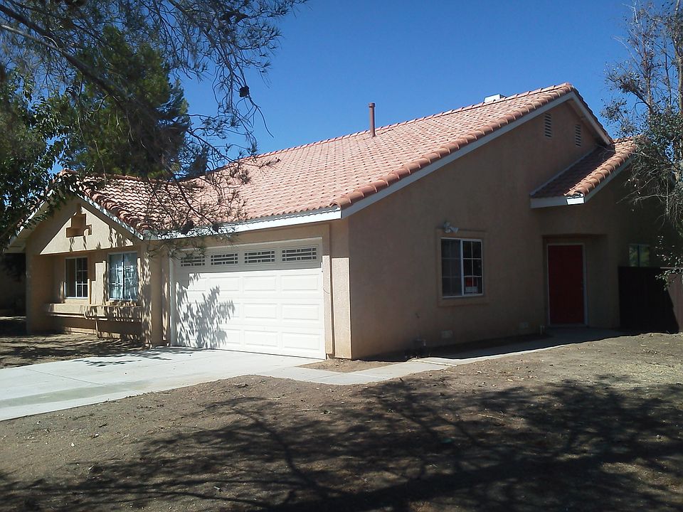 Large corner lot