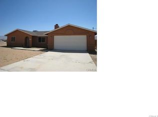 22709 Lone Eagle Rd, Apple Valley, CA 92308