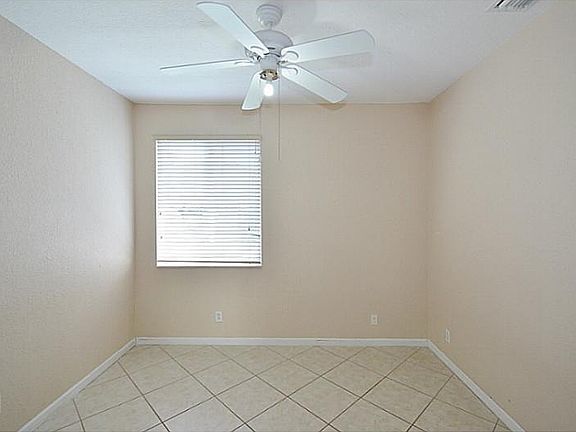 5th image of 1210 Golden Cane Dr