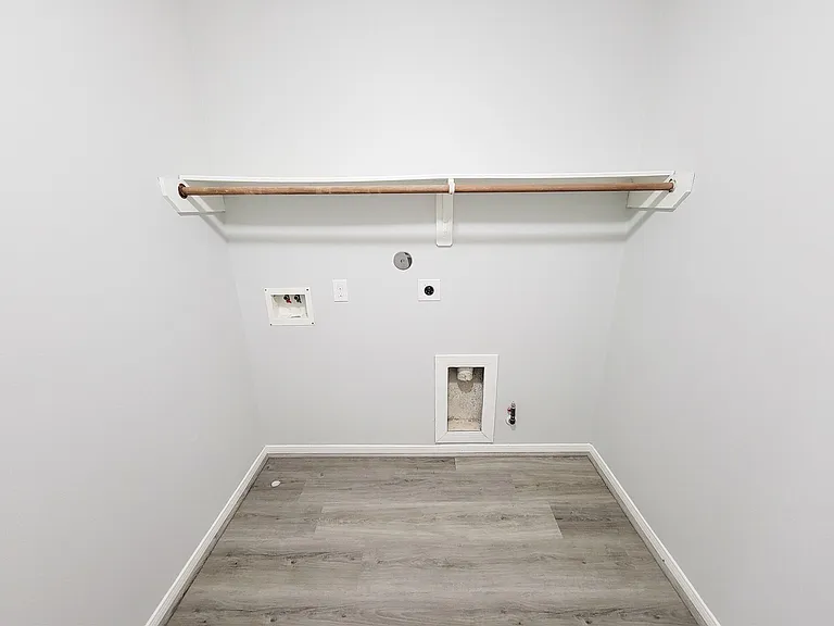 3602 Zephyr Glen Way — Photo 40