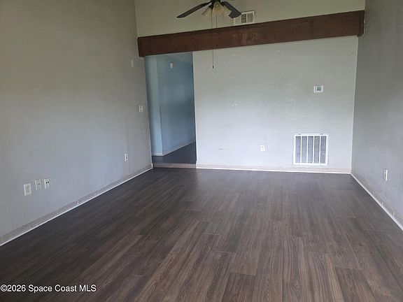 5th image of 850 Vantage St SE