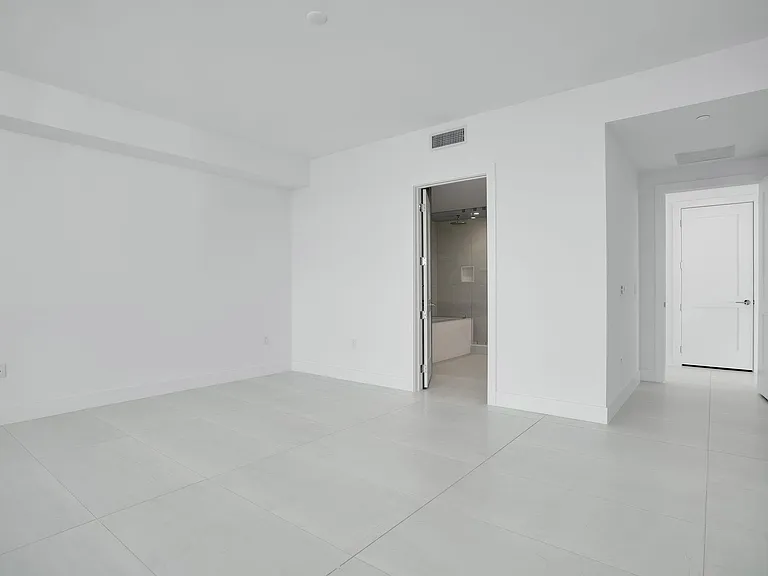 151 N Seabreeze Blvd #1204 — Photo 22