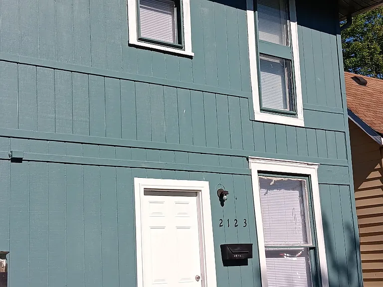 2123 George St — Photo 3