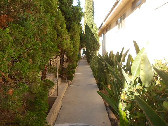 4th image of 1806 Corinth Ave APT 5