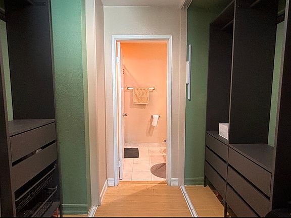 5th image of 447 Deerfield Ave #447