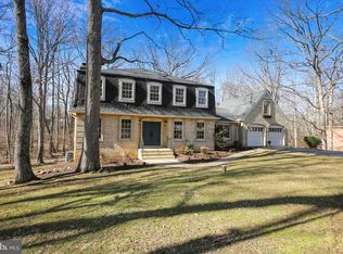 1716 Besley Rd, Vienna, VA 22182