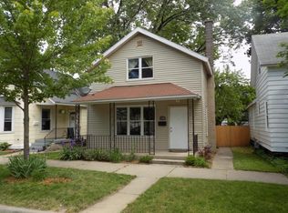 1026 White Ave NW, Grand Rapids, MI 49504