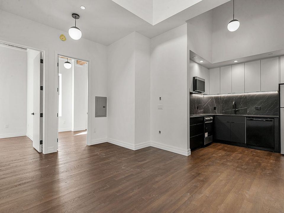 1st image of 105 Court St #203