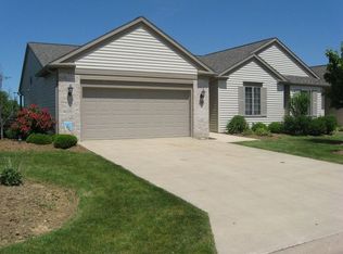 4 Fox Run Cv #B, Norwalk, OH 44857