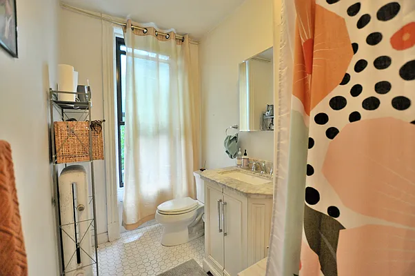 Rented by EXR | media 26