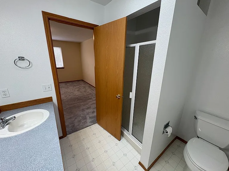 3519 G Ave — Photo 22