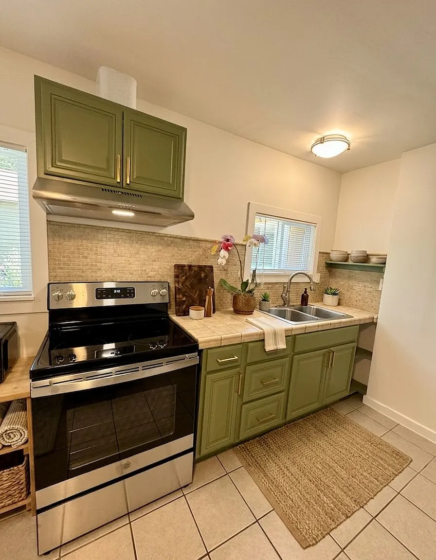 Roney Ave, Vallejo — Photo 1