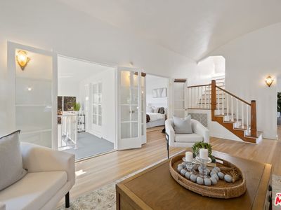 2515 13th Ave, Los Angeles, CA, 90018