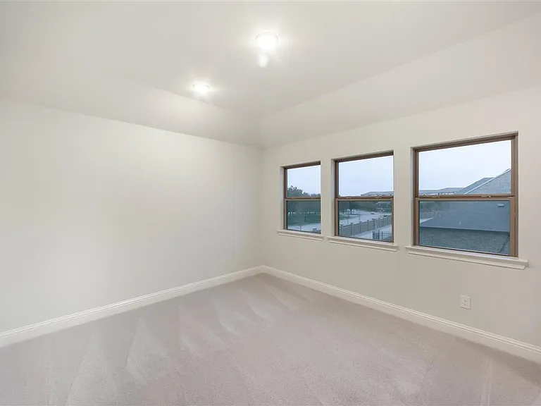 6764 Verandah Way — Photo 3